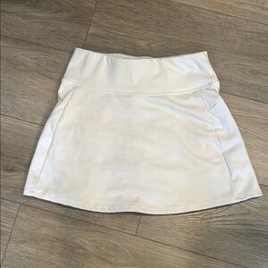 Jessica Simpson Asymmetrical‎ White Skort Size M